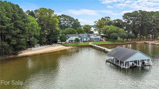 656 Isle Of Pines Road sold home in Isle Of Pines, Mooresville, NC