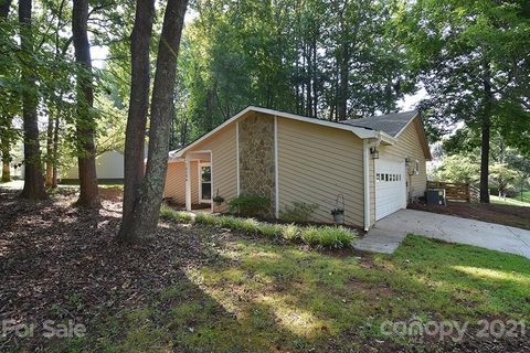 10204 Topeka Drive