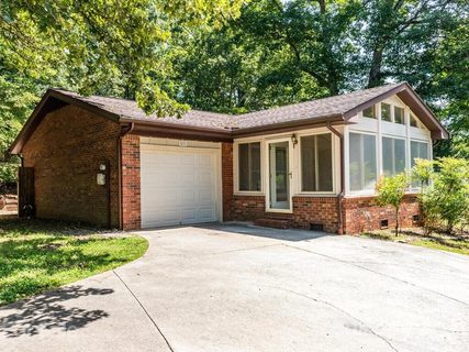 47 Evelake Drive