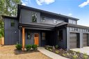 1235 Meadow Lane sold home in Charlotte, SC