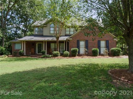 1212 Hanover Drive