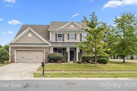 5904 Heriot Field Drive