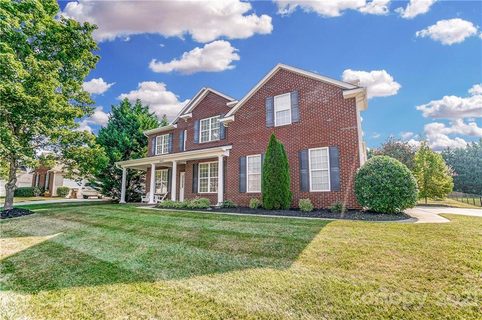 9623 Belloak Lane