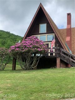 138 Roan Drive sold home in Valley Of Roan, Bakersville, NC