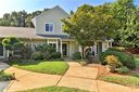 802 Sardis Cove Drive sold home in Charlotte, SC