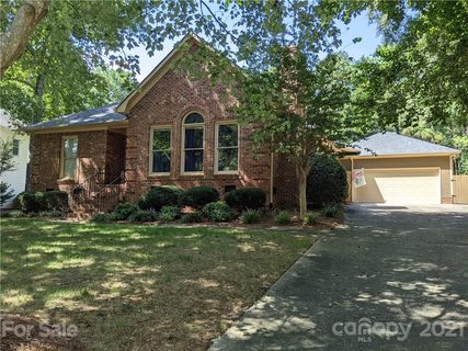 1640 Plantation Trail