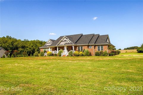 1225 Cranwell Drive