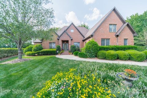 3200 Trefoil Drive