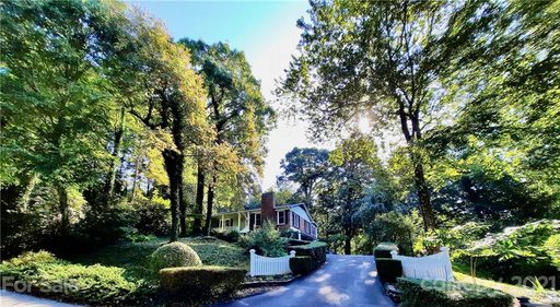 306 Haywood Knolls Drive