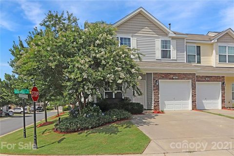 605 Old Mill Road sold townhome in Harpers Mill, Lake Wylie, SC