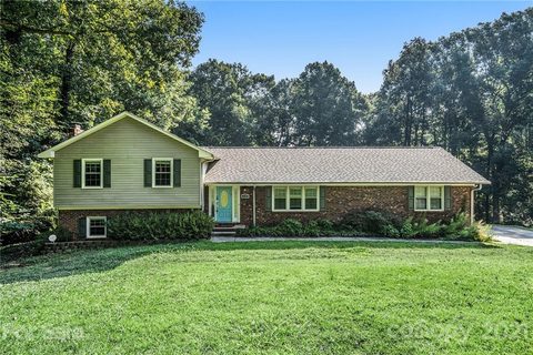 736 Georgia Trail sold home in Gallagher Trails, Lincolnton, NC