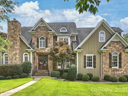 3308 Old Closeburn Court
