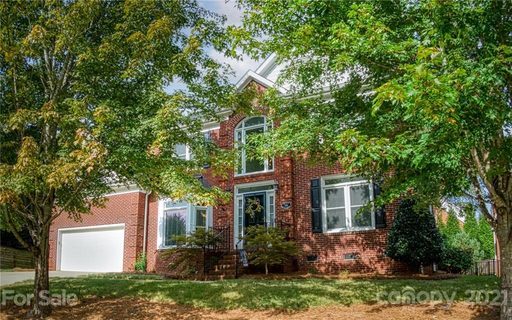 338 E Waterlynn Road