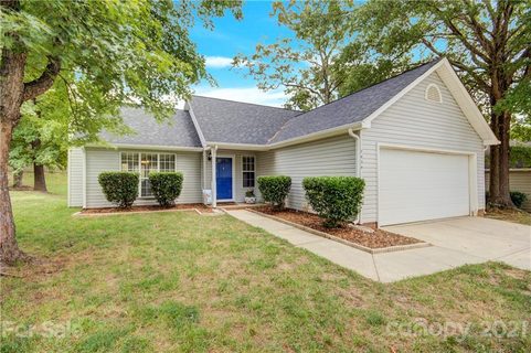 7434 Crestside Lane sold home in Sherbrook, Charlotte, NC