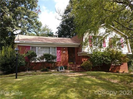 1226 Fox Run Drive