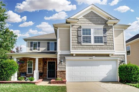15803 Normans Landing Drive