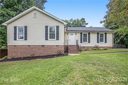 7304 Falkirk Place sold home in Charlotte, SC