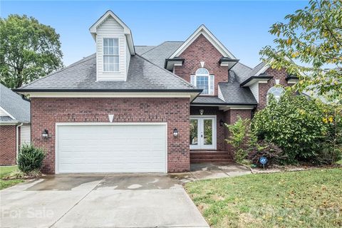 601 Weyburn Drive sold home in Province Greene, Concord, NC