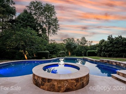 1008 Seminole Drive