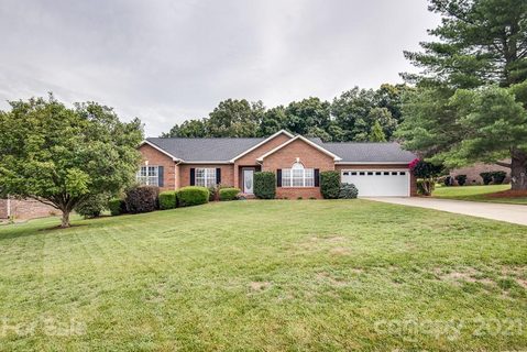 3906 Brickfield Street sold home in Brickfield, Hickory, NC
