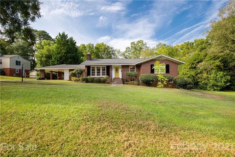 408 Laurel Court