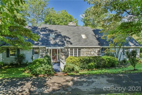 120 Woodburn Drive sold home in Woodburn Place, Swannanoa, NC