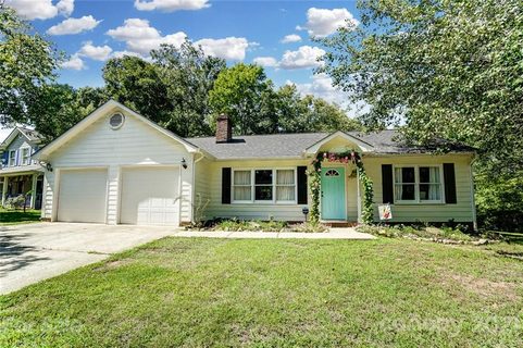 Previously sold for $307,500