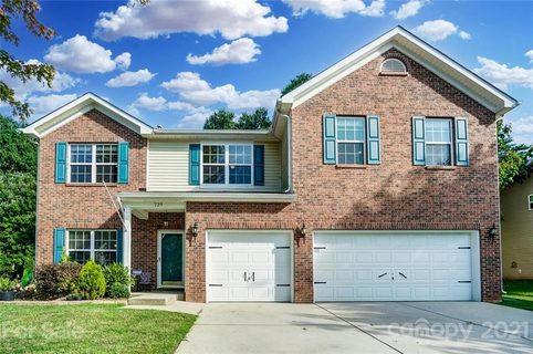 729 Rocky Grove Glen