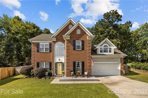 16106 Greybriar Forest Lane