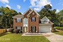 16106 Greybriar Forest Lane sold home in Charlotte, SC