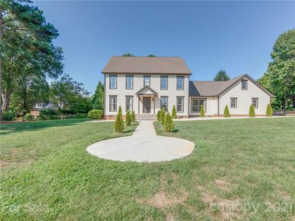 Previously sold for $445,000