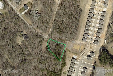 8904 Pinenoll Lane sold lot in Casa Linda Estates, Charlotte, NC