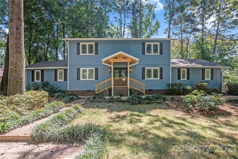501 Camelot Drive