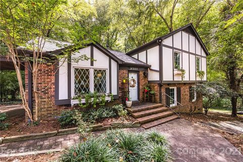 2522 Merrywood Road