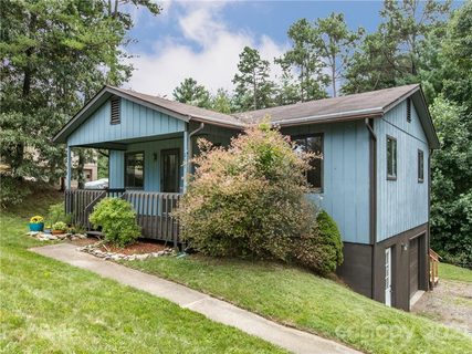265 Old Gibbs Road sold home in Timber Trail, Weaverville, NC