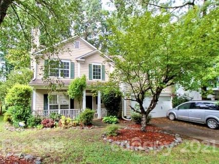8709 Woodhill Manor Court