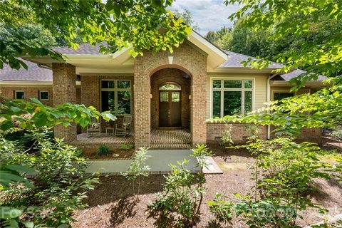 742 Dunroy Drive