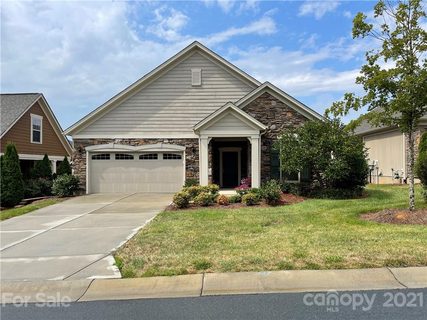 1305 Haywood Park Drive sold home in The Courtyards of Marvin, Marvin, NC
