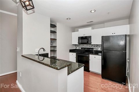 715 N Church Street 601