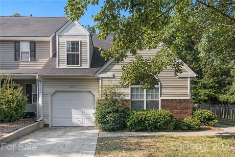 Previously sold for $305,000