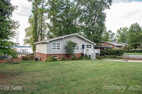 Previously sold for $705,000