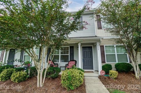 613 Cahill Lane