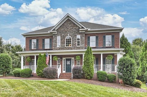 9840 Hillspring Drive