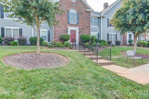 1699 Robinwood Road