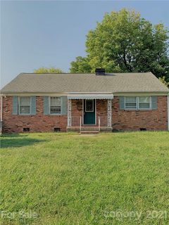 2120 Syracuse Drive