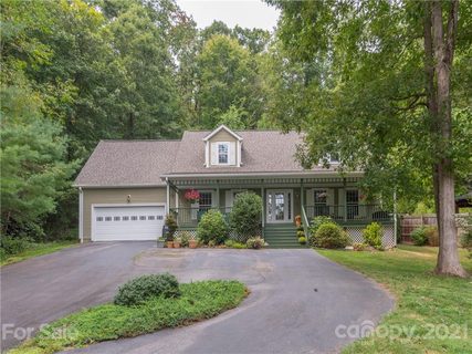 49 Poplar Creek Drive sold home in Poplar Creek, Asheville, NC