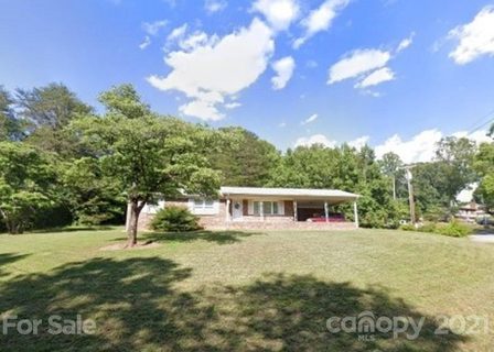 2720 Indian Hills Circle sold home in Indian Hills, Hickory, NC