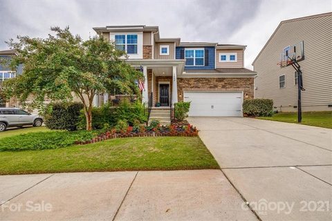 1482 Tomkins Knob Drive