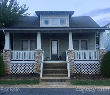 220 Leucothoe Lane