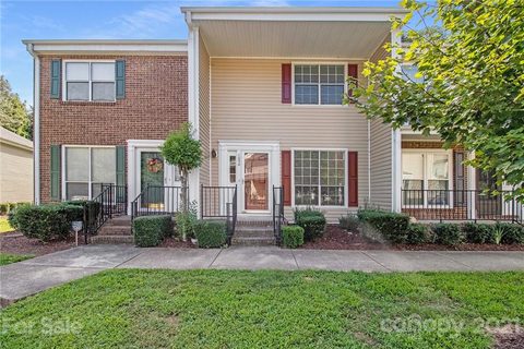 1058 Surry Lane